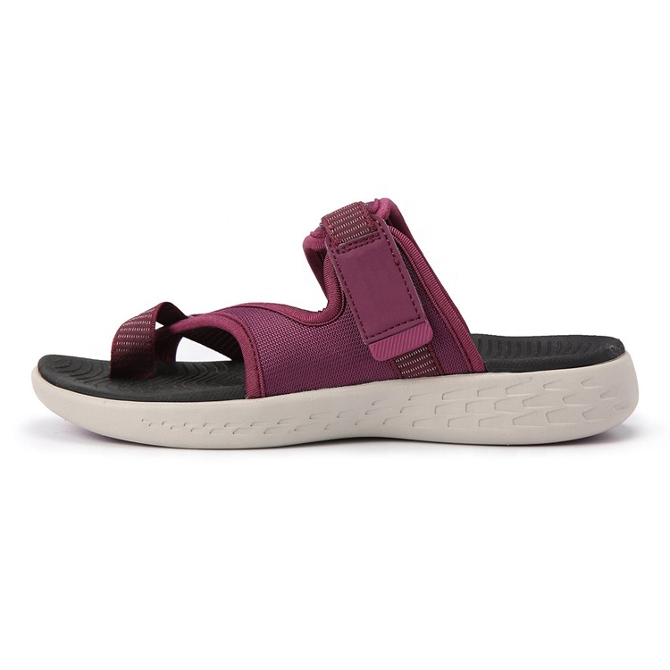 China MD Boys Girls Customized Factory Hot Selling Lightweight Summer Beach Top Grade Hook & Loop Rubber Flat Sandals