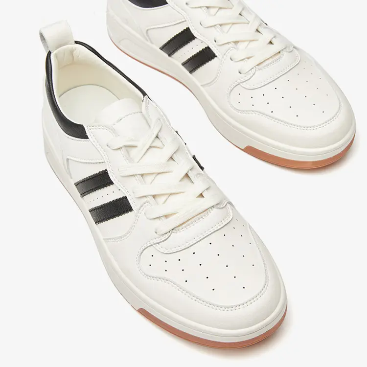 Footwear Suppliers Custom Logo Simple Styles White Flats Sneaker Women Cheap Shoes Made In China Mens